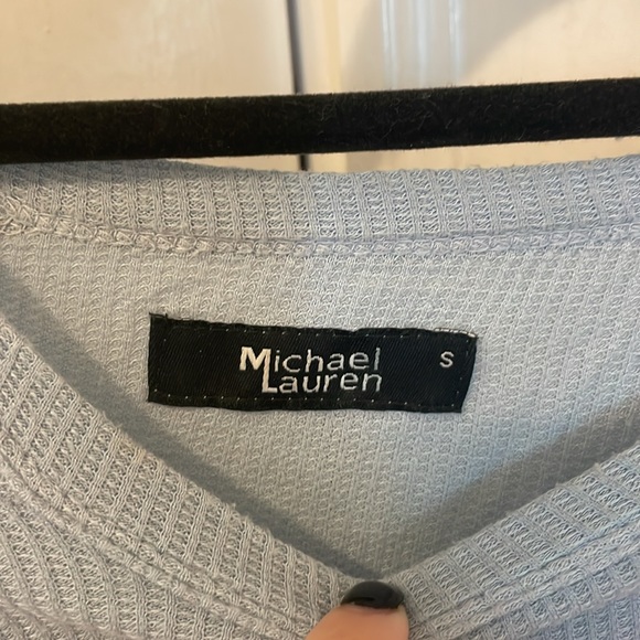 Michael Lauren light blue long sleeve with collar bone cut out size S - Picture 4 of 6